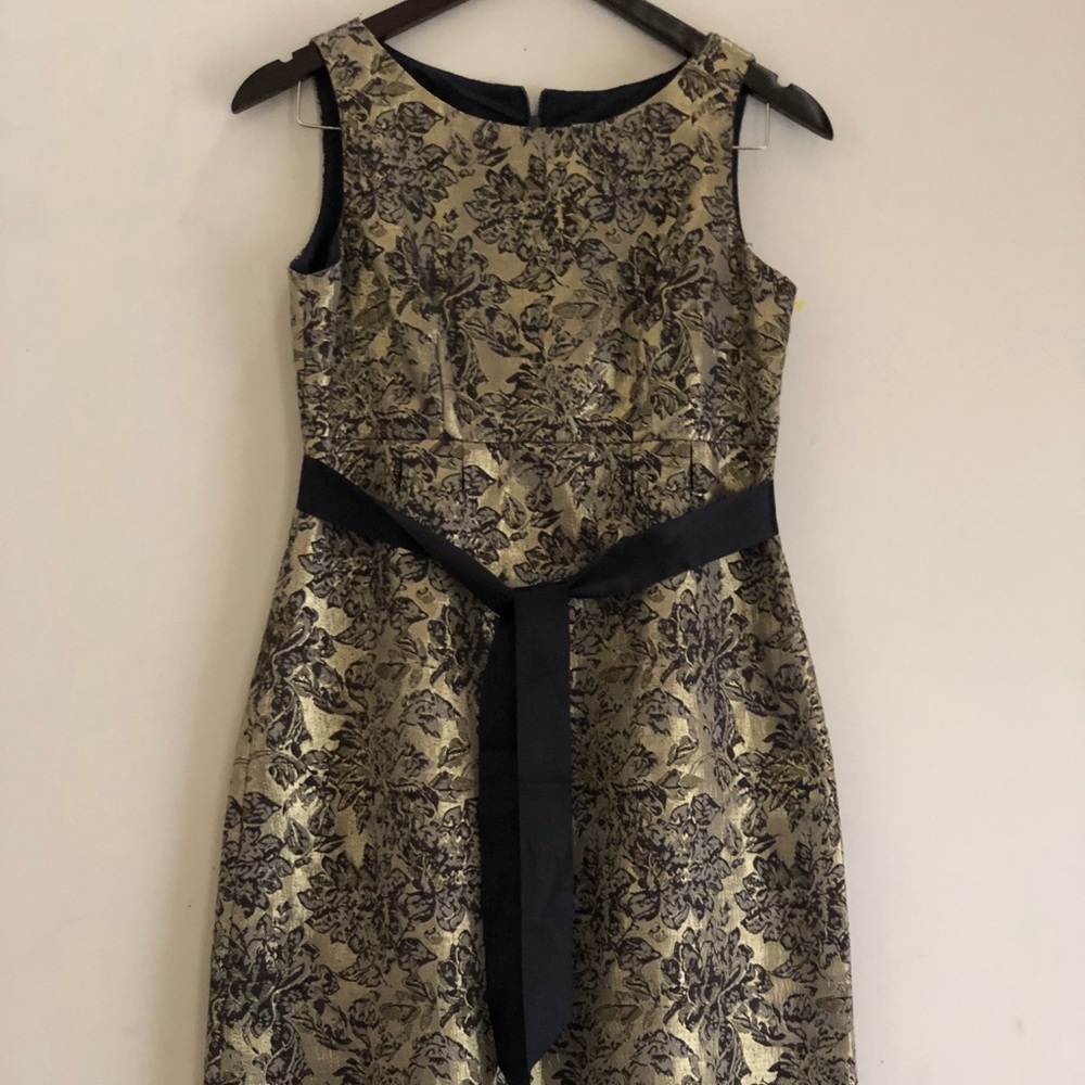 Ladies Fashion Apparel